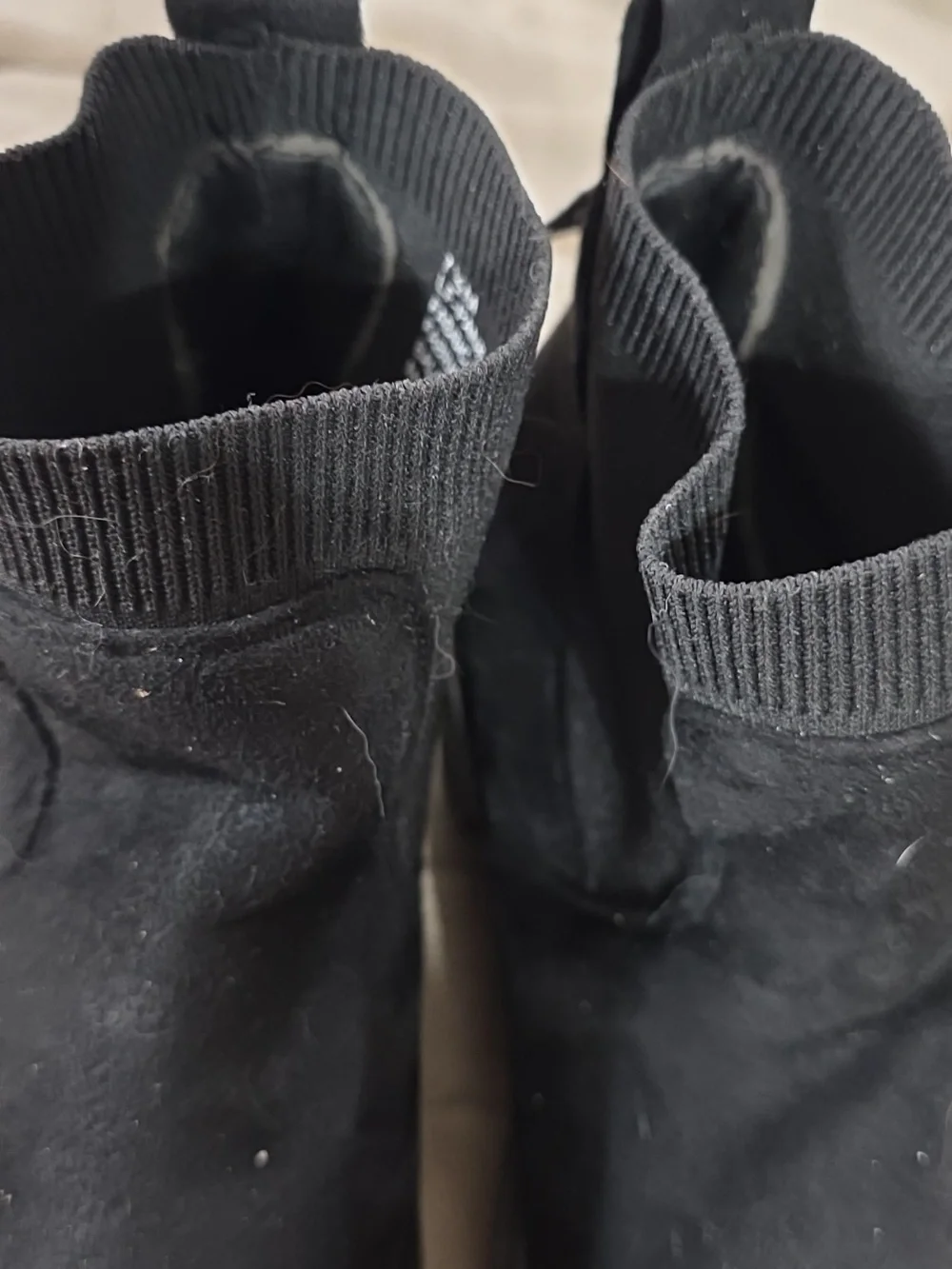 London Fog Women's Black Faux Suede Ankle Boots Pull-On Chunky Sole Sz 8 **READ*